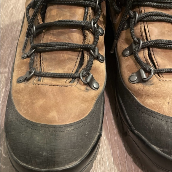 Danner Combat Hiker Gore-Tex Waterproof Hiking Boots Men's 10R - Picture 10 of 11